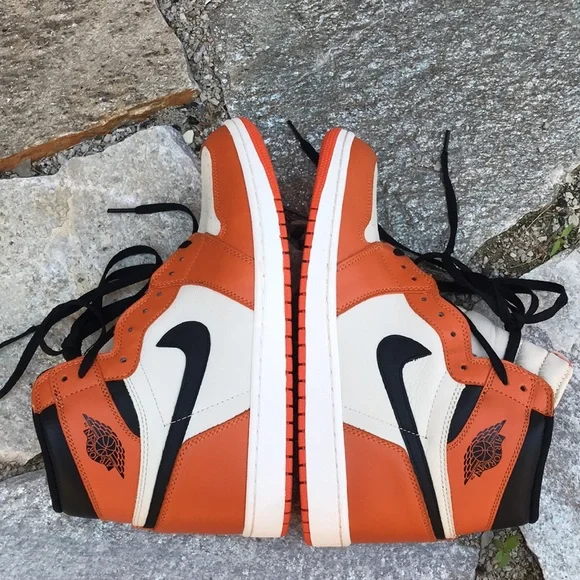 Air Jordan 1 Retro High OG 'Shattered Backboard Away' - Picture 6 of 17